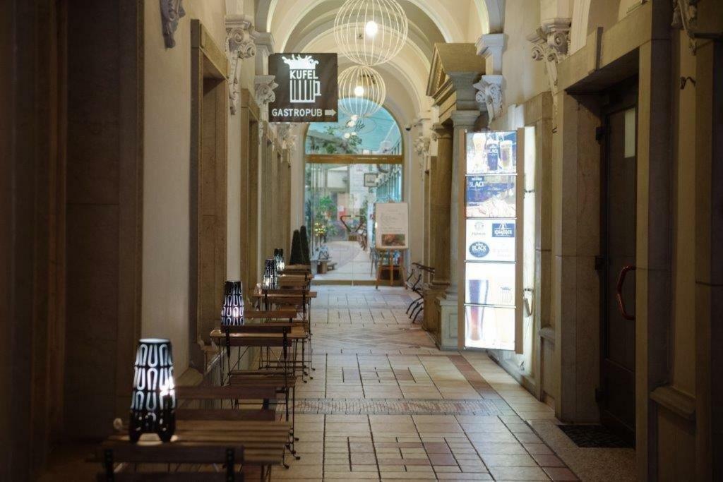 Avanti Palazzo Krakow Luaran gambar